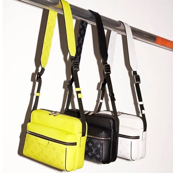 ✨Louis Vuitton Messenger Bahia Eclipse✨ - Picture 7 of 7